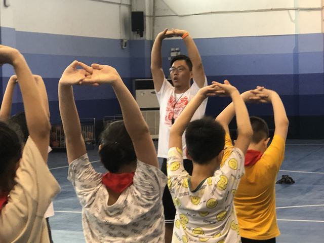 周浩2.jpg